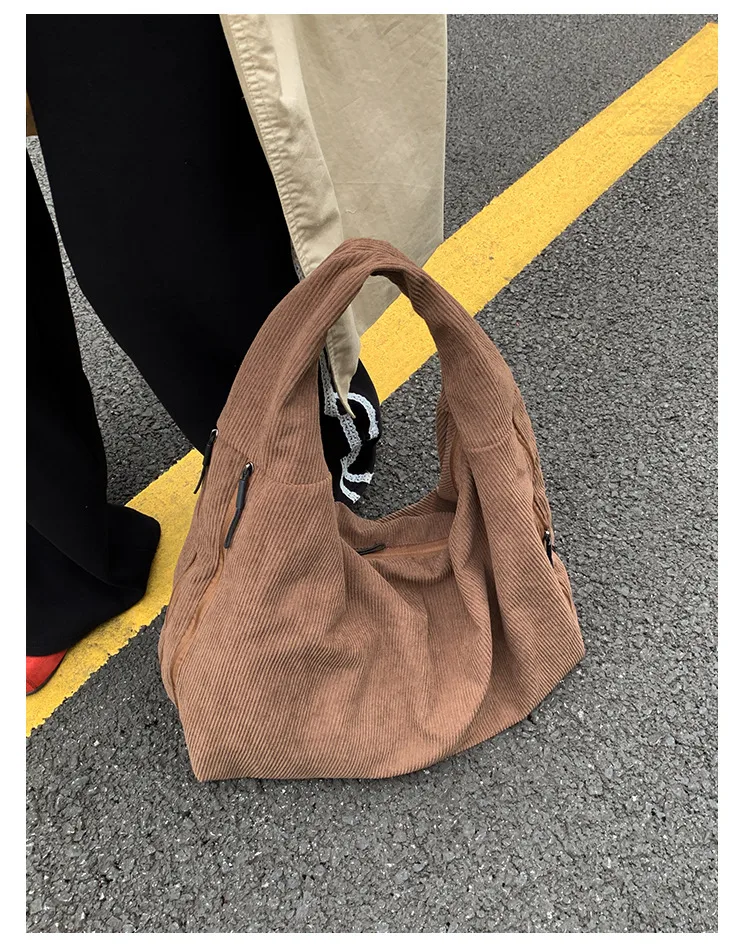 Corduroy square shoulder bag