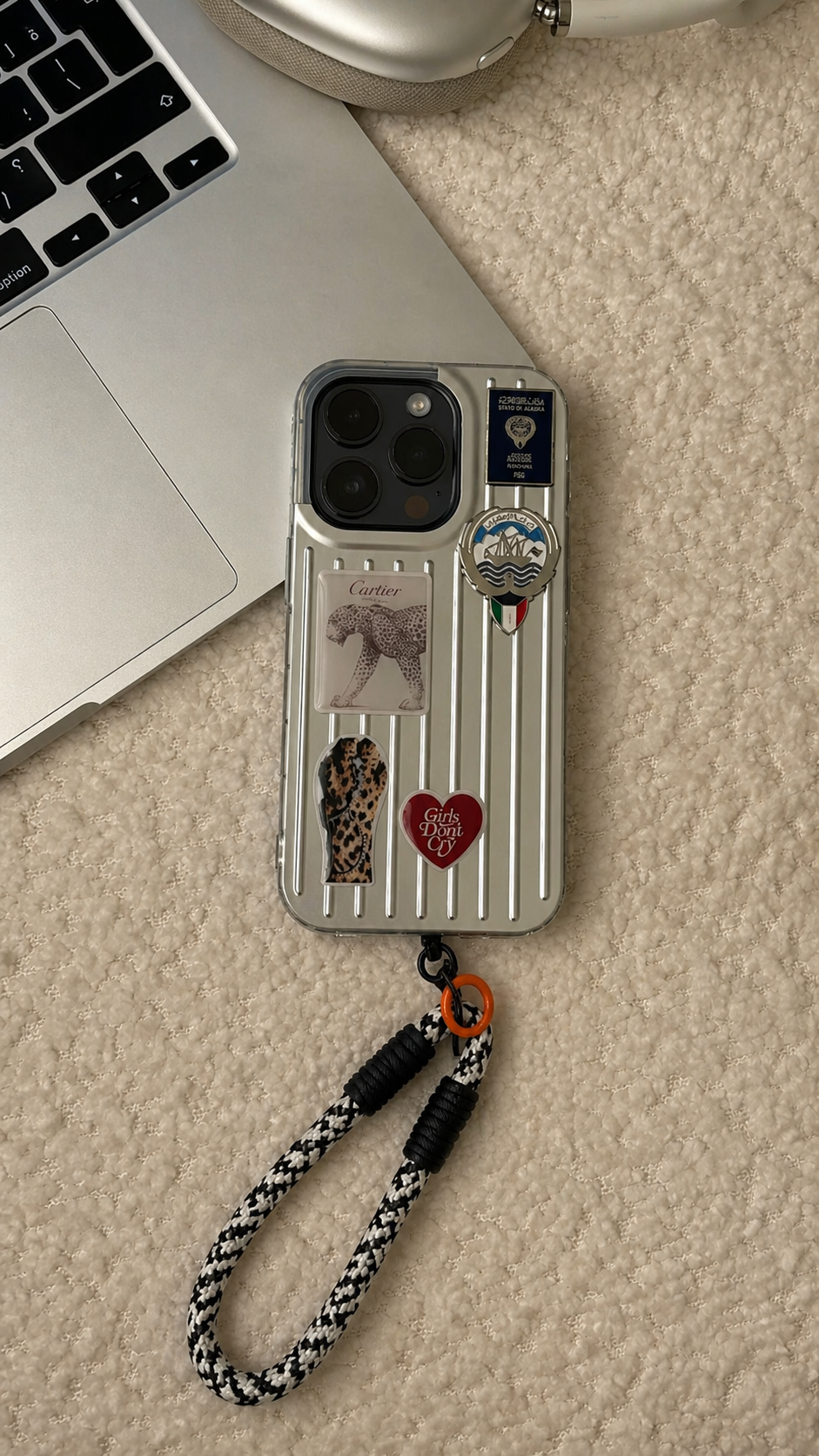 Anti-drop White Checkered Phone Lanyard