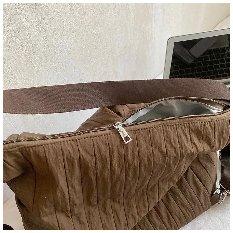 Brown shoulder bag