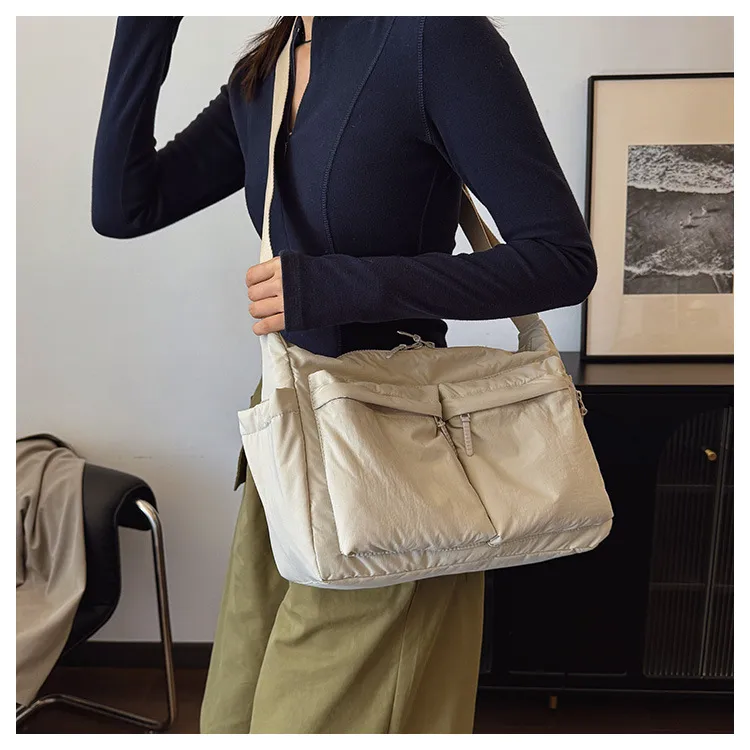 Women Large capacity Shoulder Bag
